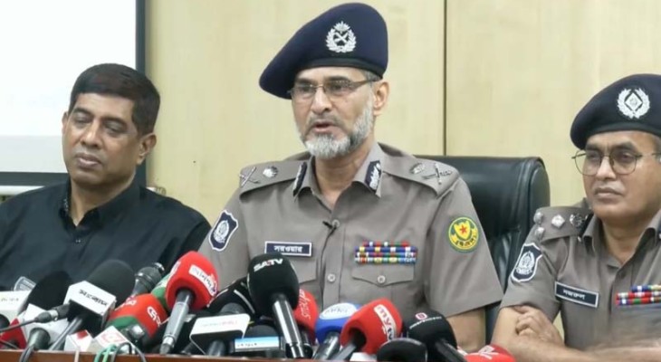 তদবির করলে তাঁকেও চাঁদাবাজ চক্রের সদস্য ধরা হবে: ডিএমপি কমিশনার